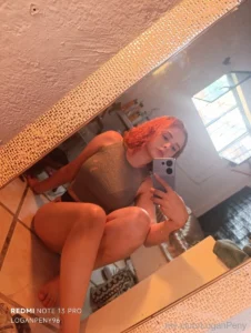 Imagen 2 de Peny Logan Free Photos