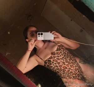 Imagen 4 de Peny Logan Free Photos