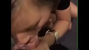 She fucks in HM with guy in channging room